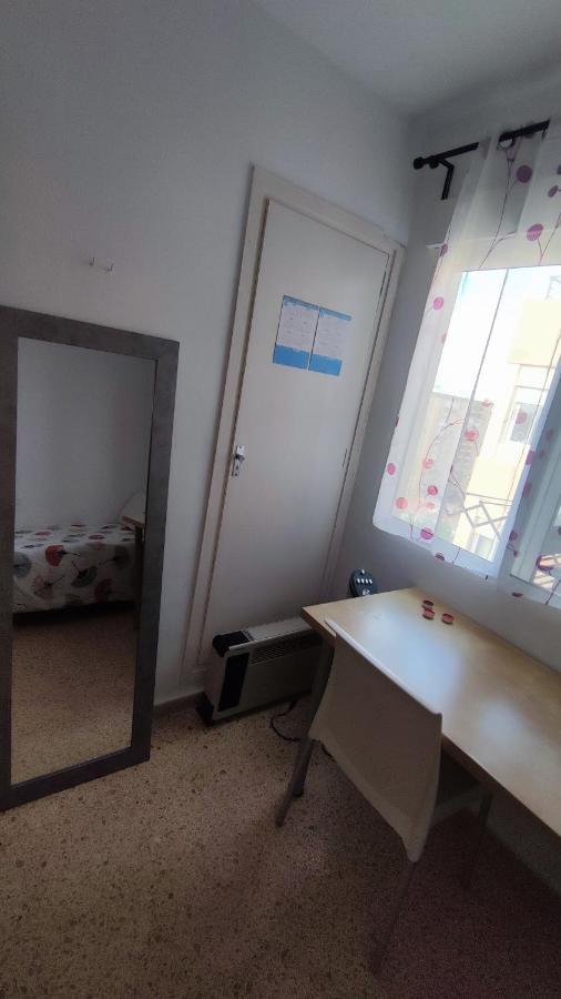 Habitaciones En Alquiler En Piso Compartido Valencia Cameră foto